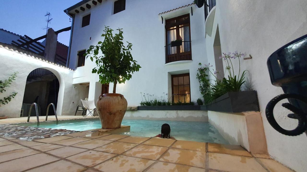 Ca Margalef - Casa Rural Con Encanto Ginestar Buitenkant foto