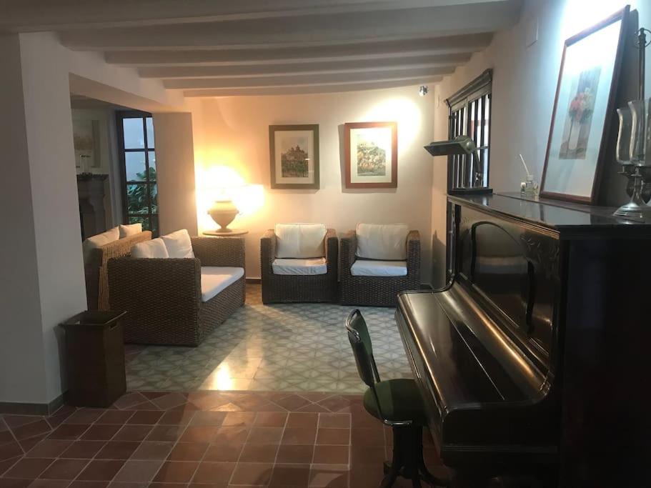 Ca Margalef - Casa Rural Con Encanto Ginestar Buitenkant foto